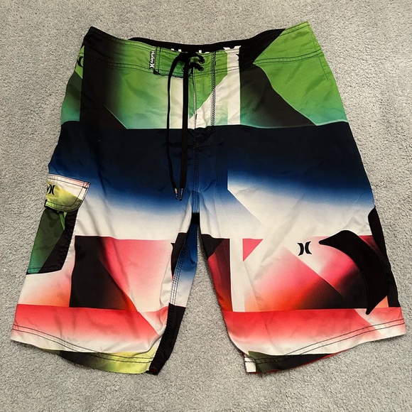 Hurley board shorts 32 - Picture 1 of 2
